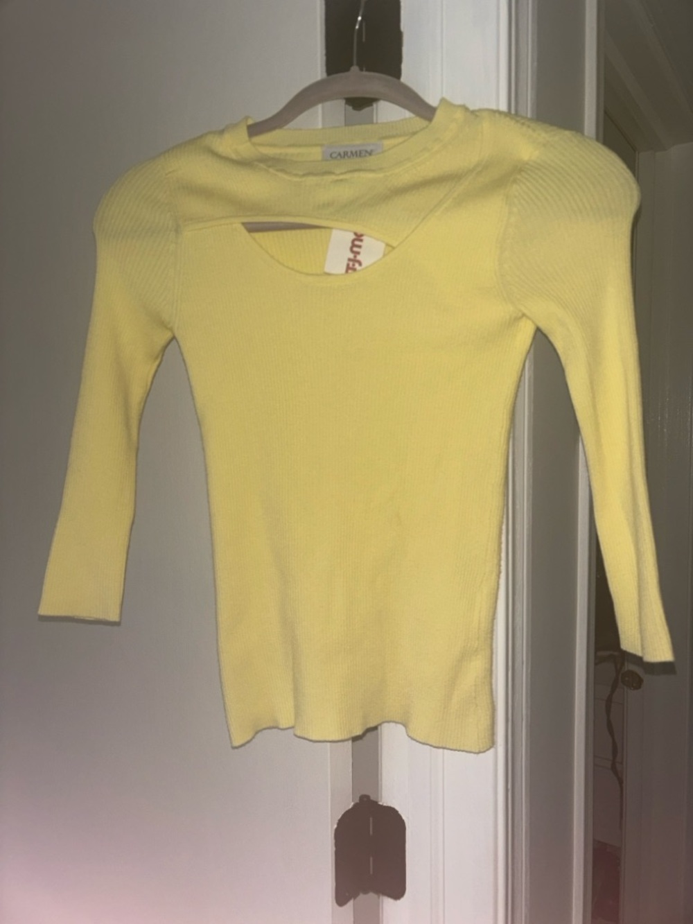 Carmen Marc Valvo Yellow Ribbed Cutout Sweater XS NWT - Picture 3 of 6
